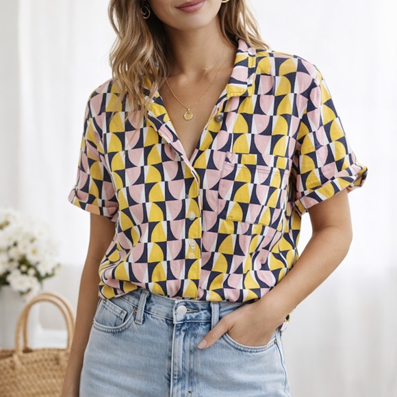 Banana Republic Tops - Banana Republic Linen Blend Geometric Print Button Front Top L Coastal Resort